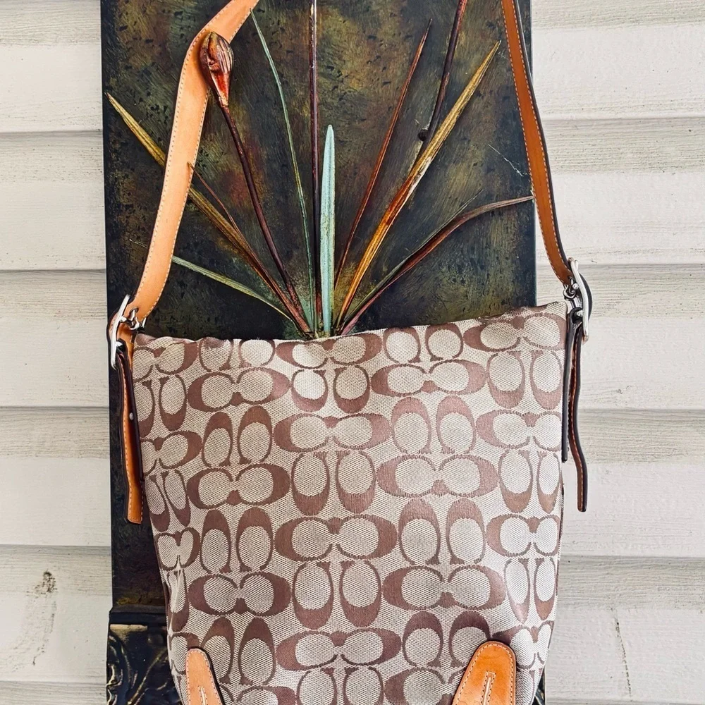 Coach Signature Shoulder Bag - Picture 11 of 13